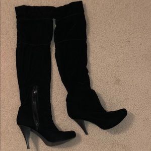 Size 7 Thigh High Heel
